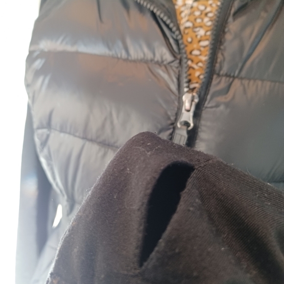 Calvin Klein Performance Black Puffer Jacket - Picture 14 of 16